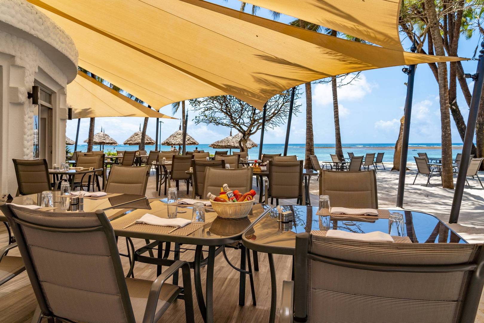 Southern Palm Beach Resort - Photo Gallery