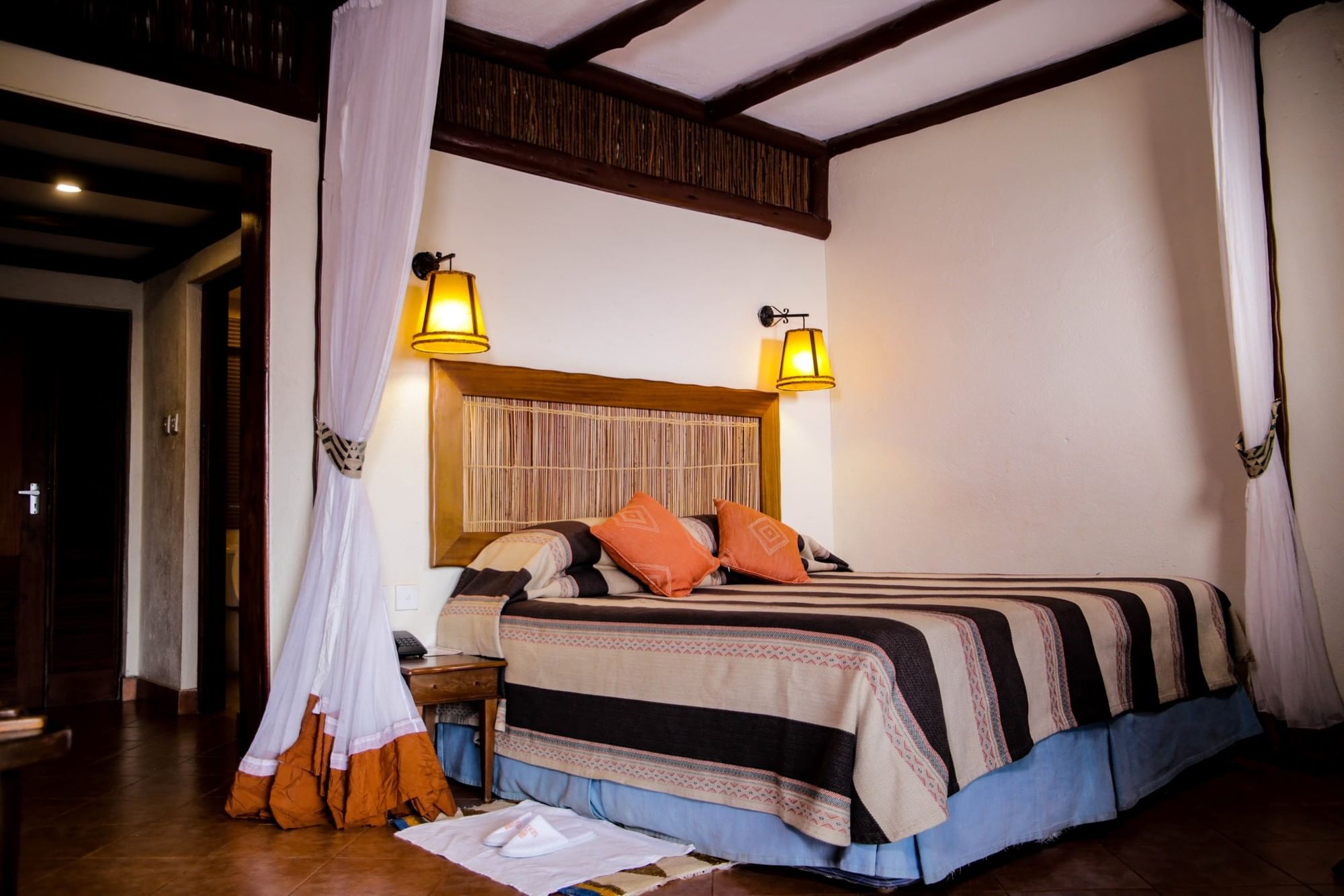 Kilaguni Serena Safari Lodge - Photo Gallery