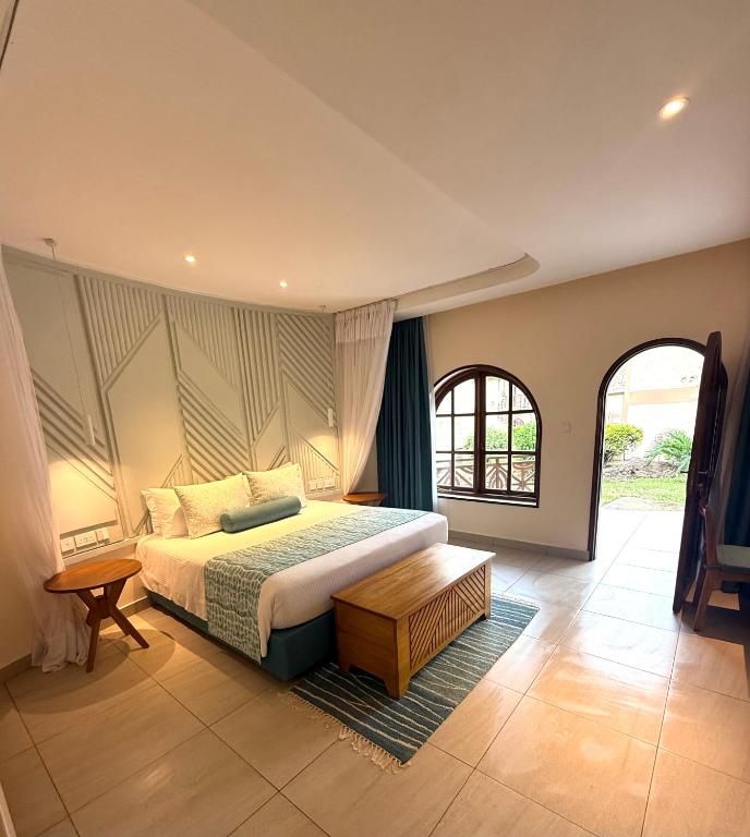 Neptune Paradise Beach Resort & Spa - Photo Gallery